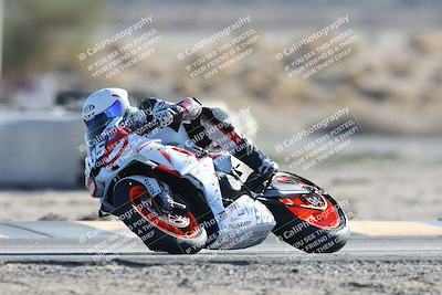 media/Dec-07-2025-CVMA (Sun) [[3e7d2de5dc]]/Race 12- Formula 40 MW and LW/